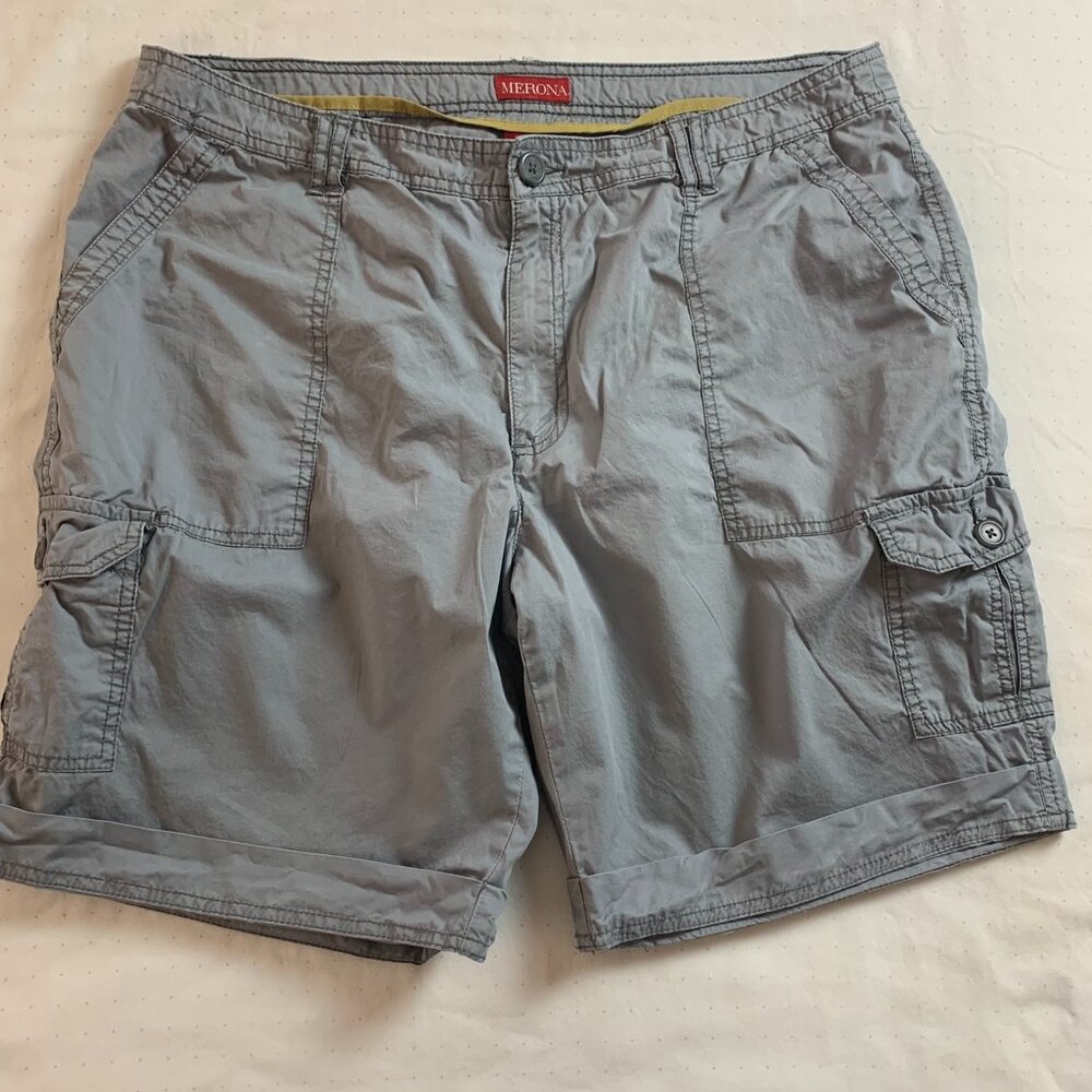 Women's Merona Gray Carpenter Style Shorts, Size 18